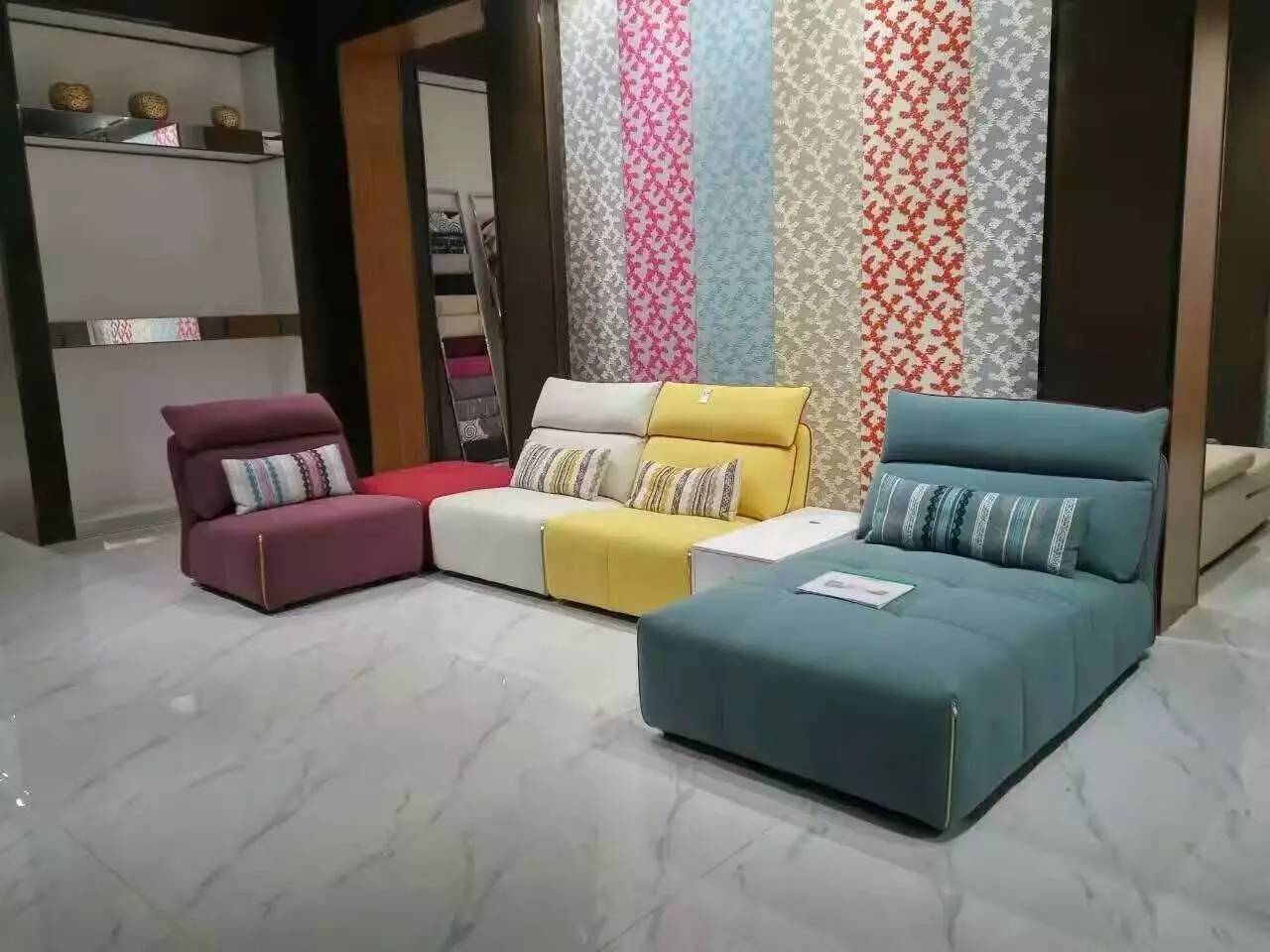 驚呆!唐河這家大型沙發(fā)工廠，棉布沙發(fā)暢銷全國，很多人卻不知道在哪
